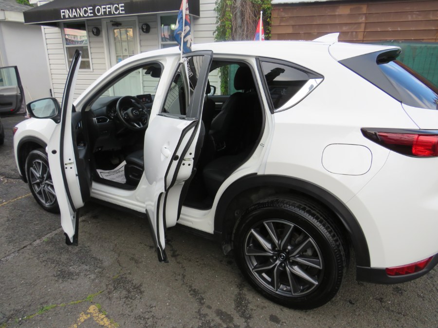 2018 Mazda CX-5 Touring AWD NAVI, available for sale in Middle Village, New York | Road Masters II INC. Middle Village, New York 2018 Mazda CX-5 Touring AWD NAVI, available for sale in Middle Village, New York | Road Masters II INC. Middle Village, New York