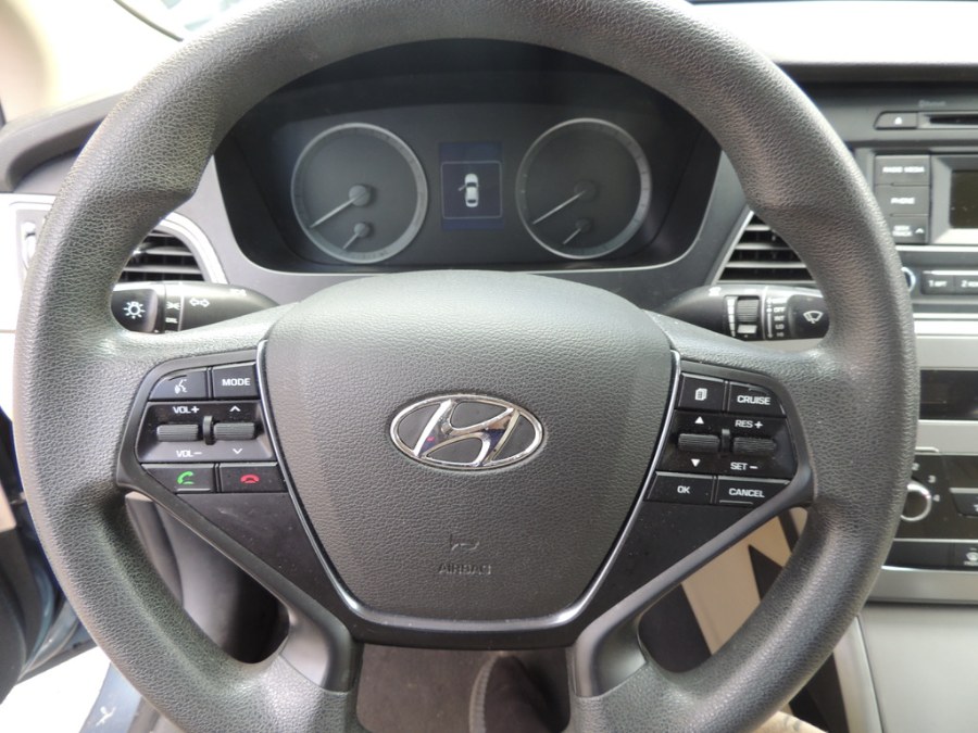 Used Hyundai Sonata SE 2.4L 2017 | Carsbuck Inc.. Brooklyn, New York Used Hyundai Sonata SE 2.4L 2017 | Carsbuck Inc.. Brooklyn, New York