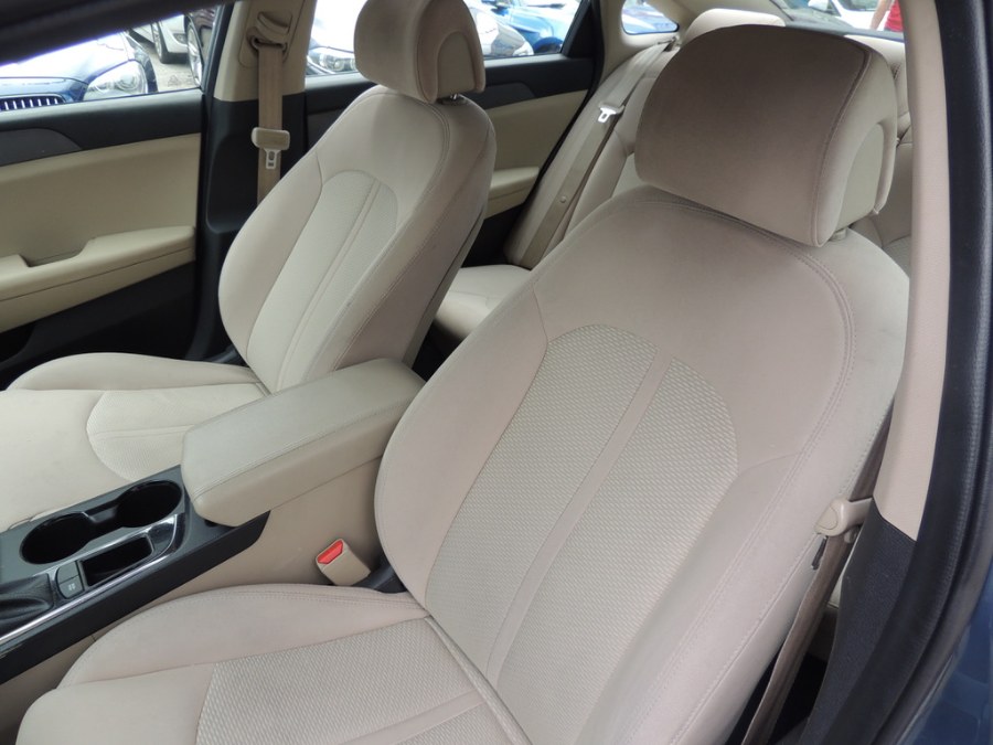 Used Hyundai Sonata SE 2.4L 2017 | Carsbuck Inc.. Brooklyn, New York Used Hyundai Sonata SE 2.4L 2017 | Carsbuck Inc.. Brooklyn, New York
