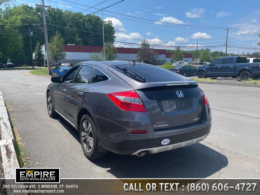 Used Honda Crosstour 4WD V6 5dr EX-L w/Navi 2015 | Empire Auto Wholesalers. S.Windsor, Connecticut Used Honda Crosstour 4WD V6 5dr EX-L w/Navi 2015 | Empire Auto Wholesalers. S.Windsor, Connecticut