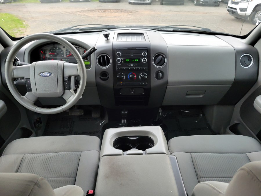 2008 Ford F-150 4WD XLT Super Cab 5.4 V8 Triton, available for sale in East Windsor, Connecticut | Toro Auto. East Windsor, Connecticut 2008 Ford F-150 4WD XLT Super Cab 5.4 V8 Triton, available for sale in East Windsor, Connecticut | Toro Auto. East Windsor, Connecticut