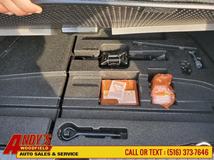 Used Toyota Prius XLE (Natl) 2019 | Andy's Woodfield. West Hempstead, New York Used Toyota Prius XLE (Natl) 2019 | Andy's Woodfield. West Hempstead, New York