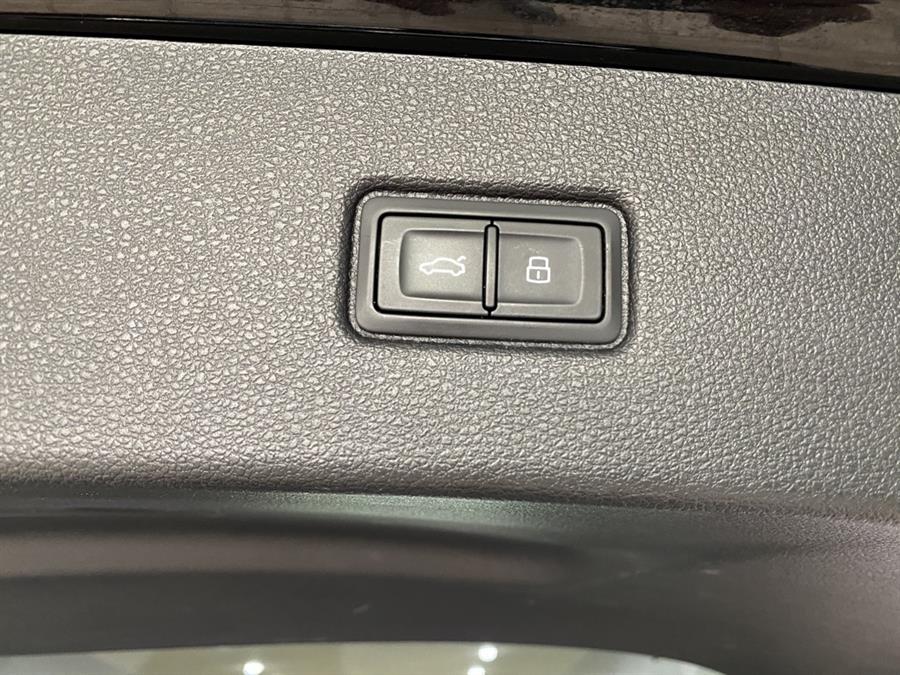 Used Audi Q7 3.0T quattro Premium Plus AWD 4dr SUV 2017 | Elite Imports LLC. West Chester, Ohio Used Audi Q7 3.0T quattro Premium Plus AWD 4dr SUV 2017 | Elite Imports LLC. West Chester, Ohio