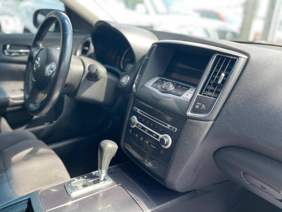 Used Nissan Maxima 4dr Sdn 3.5 SV w/Premium Pkg 2014 | NYC Automart Inc. Brooklyn, New York Used Nissan Maxima 4dr Sdn 3.5 SV w/Premium Pkg 2014 | NYC Automart Inc. Brooklyn, New York