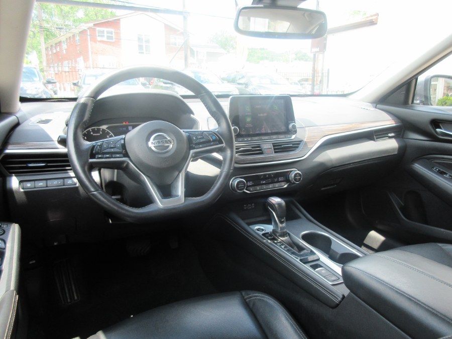 2019 Nissan Altima 2.5 SL Sedan, available for sale in Linden, New Jersey | Route 27 Auto Mall. Linden, New Jersey 2019 Nissan Altima 2.5 SL Sedan, available for sale in Linden, New Jersey | Route 27 Auto Mall. Linden, New Jersey