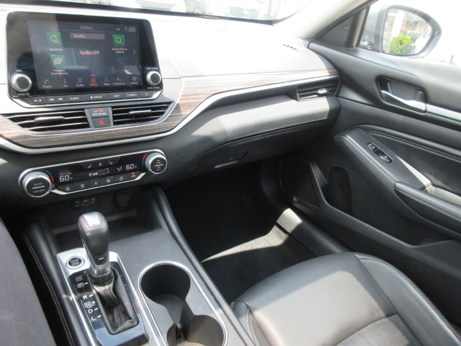 2019 Nissan Altima 2.5 SL Sedan, available for sale in Linden, New Jersey | Route 27 Auto Mall. Linden, New Jersey 2019 Nissan Altima 2.5 SL Sedan, available for sale in Linden, New Jersey | Route 27 Auto Mall. Linden, New Jersey