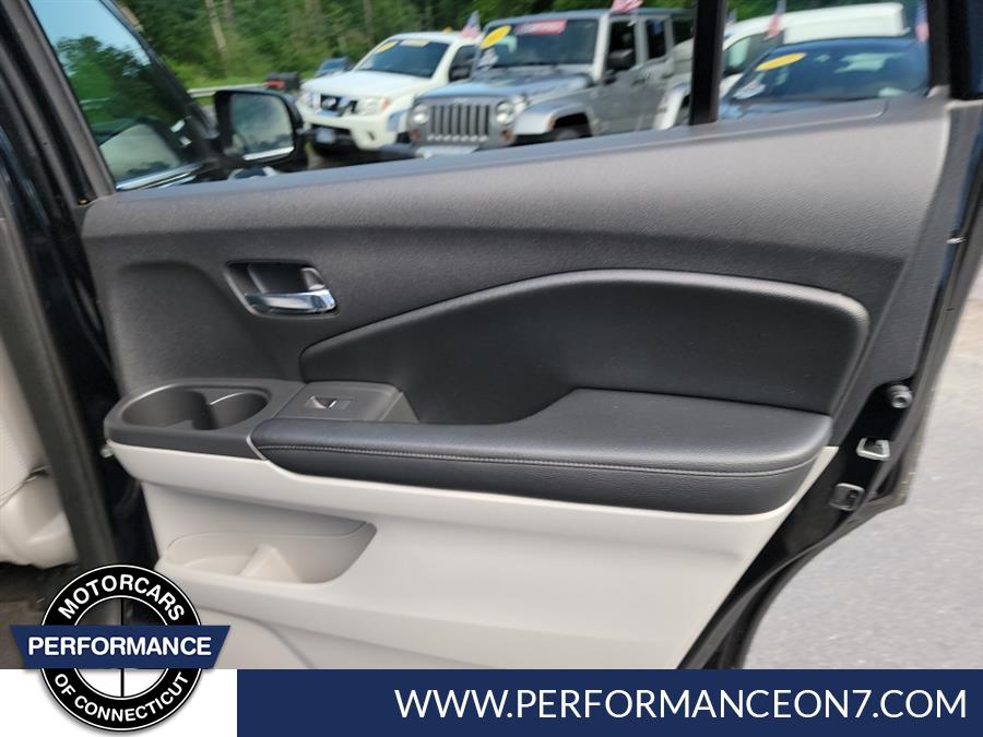 Used Honda Pilot EX-L AWD 2018 | Performance Motor Cars Of Connecticut LLC. Wilton, Connecticut Used Honda Pilot EX-L AWD 2018 | Performance Motor Cars Of Connecticut LLC. Wilton, Connecticut