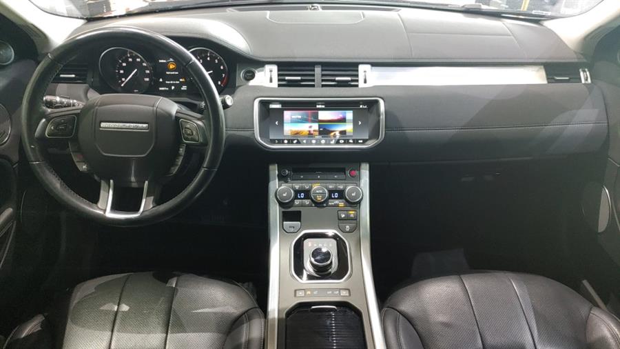 Used Land Rover Range Rover Evoque 5 Door SE Premium 2017 | Dream Car Gallery. Woodbury, New York Used Land Rover Range Rover Evoque 5 Door SE Premium 2017 | Dream Car Gallery. Woodbury, New York