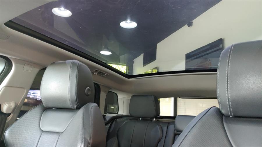 Used Land Rover Range Rover Evoque 5 Door SE Premium 2017 | Dream Car Gallery. Woodbury, New York Used Land Rover Range Rover Evoque 5 Door SE Premium 2017 | Dream Car Gallery. Woodbury, New York