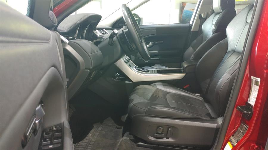 Used Land Rover Range Rover Evoque 5 Door SE Premium 2017 | Dream Car Gallery. Woodbury, New York Used Land Rover Range Rover Evoque 5 Door SE Premium 2017 | Dream Car Gallery. Woodbury, New York