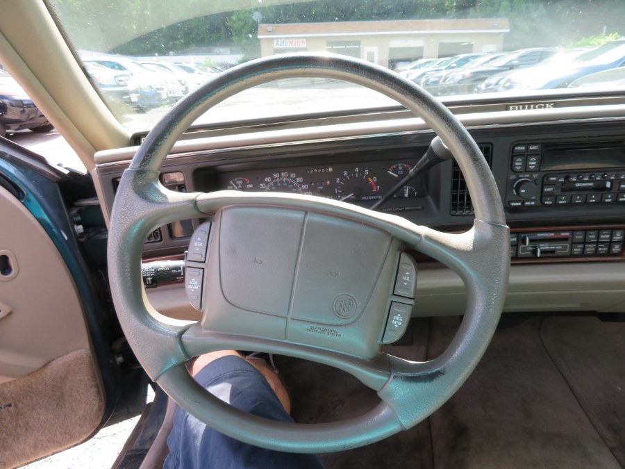 Used Buick LeSabre 4dr Sdn Custom 1998 | Auto Match LLC. Waterbury, Connecticut Used Buick LeSabre 4dr Sdn Custom 1998 | Auto Match LLC. Waterbury, Connecticut