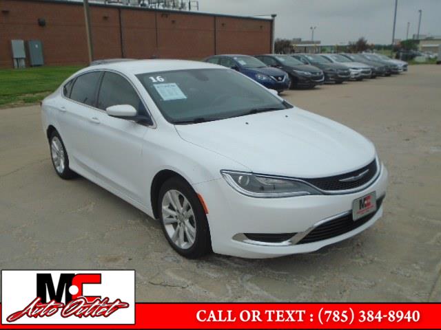 2016 Chrysler 200 4dr Sdn Limited FWD, available for sale in Colby, Kansas | M C Auto Outlet Inc. Colby, Kansas 2016 Chrysler 200 4dr Sdn Limited FWD, available for sale in Colby, Kansas | M C Auto Outlet Inc. Colby, Kansas