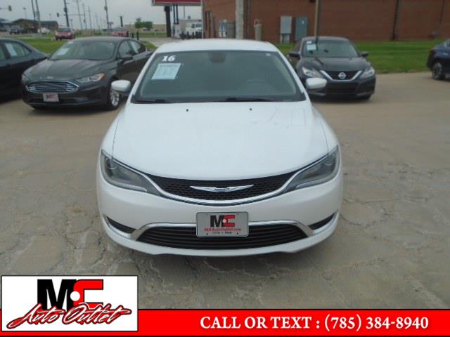 2016 Chrysler 200 4dr Sdn Limited FWD, available for sale in Colby, Kansas | M C Auto Outlet Inc. Colby, Kansas 2016 Chrysler 200 4dr Sdn Limited FWD, available for sale in Colby, Kansas | M C Auto Outlet Inc. Colby, Kansas