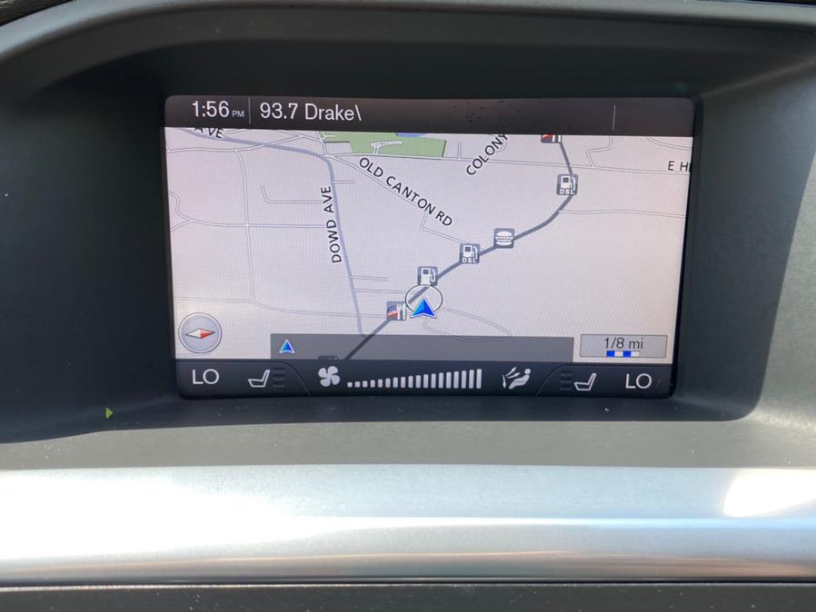 Used Volvo V60 4dr Wgn T5 Drive-E Platinum FWD 2015 | Lava Motors 2 Inc. Canton, Connecticut Used Volvo V60 4dr Wgn T5 Drive-E Platinum FWD 2015 | Lava Motors 2 Inc. Canton, Connecticut