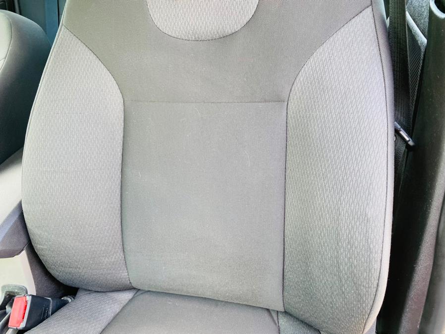 Used Ford Focus 4dr Sdn SES 2009 | Supreme Automotive. New Britain, Connecticut Used Ford Focus 4dr Sdn SES 2009 | Supreme Automotive. New Britain, Connecticut