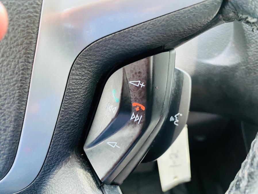 Used Ford Focus 5dr HB SE 2013 | Supreme Automotive. New Britain, Connecticut Used Ford Focus 5dr HB SE 2013 | Supreme Automotive. New Britain, Connecticut