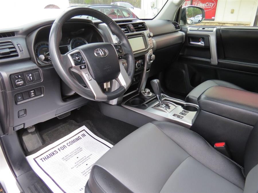 Used Toyota 4runner SR5 4x4 4dr SUV 2015 | Lake City Exports Inc. Auburn, Maine Used Toyota 4runner SR5 4x4 4dr SUV 2015 | Lake City Exports Inc. Auburn, Maine