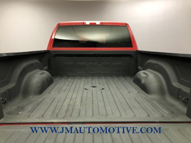Used Ram 2500 4WD Crew Cab 149 Tradesman 2016 | J&M Automotive Sls&Svc LLC. Naugatuck, Connecticut Used Ram 2500 4WD Crew Cab 149 Tradesman 2016 | J&M Automotive Sls&Svc LLC. Naugatuck, Connecticut