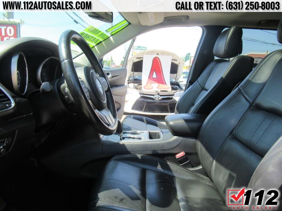 Used Jeep Grand Cherokee 4WD 4dr Laredo 2011 | 112 Auto Sales. Patchogue, New York Used Jeep Grand Cherokee 4WD 4dr Laredo 2011 | 112 Auto Sales. Patchogue, New York