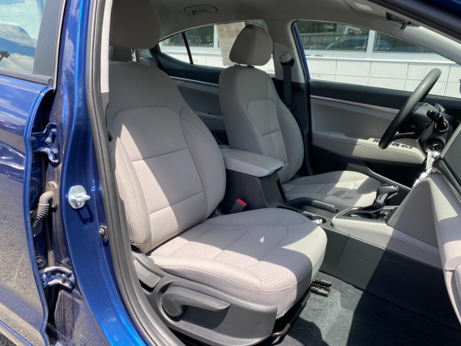 Used Hyundai Elantra SE Auto 2019 | Apex Westchester Used Vehicles. White Plains, New York Used Hyundai Elantra SE Auto 2019 | Apex Westchester Used Vehicles. White Plains, New York