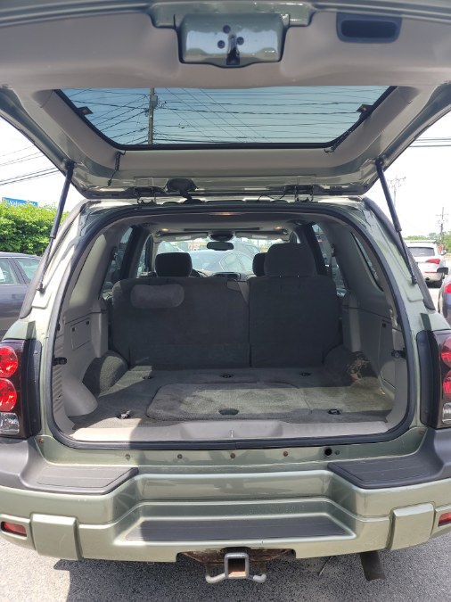 2004 Chevrolet TrailBlazer 4dr 4WD LS, available for sale in Raynham, Massachusetts | J & A Auto Center. Raynham, Massachusetts 2004 Chevrolet TrailBlazer 4dr 4WD LS, available for sale in Raynham, Massachusetts | J & A Auto Center. Raynham, Massachusetts