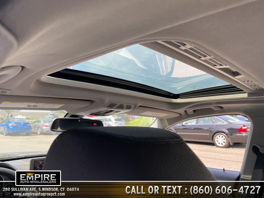 Used BMW 3 Series 4dr Sdn 328i xDrive AWD 2015 | Empire Auto Wholesalers. S.Windsor, Connecticut Used BMW 3 Series 4dr Sdn 328i xDrive AWD 2015 | Empire Auto Wholesalers. S.Windsor, Connecticut
