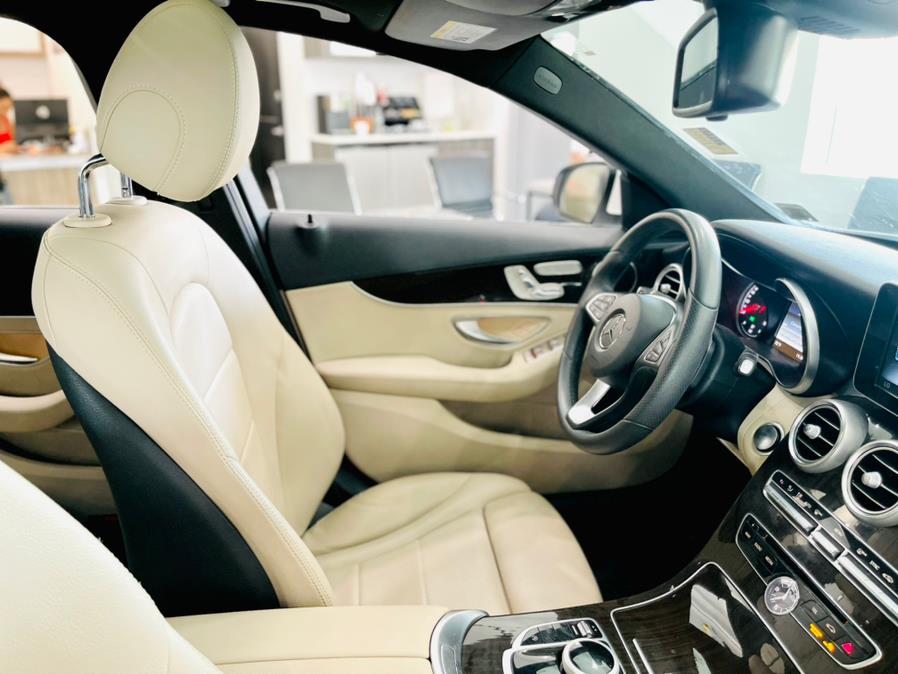Used Mercedes-Benz C-Class C 300 4MATIC Sedan 2018 | Luxury Motor Club. Franklin Square, New York Used Mercedes-Benz C-Class C 300 4MATIC Sedan 2018 | Luxury Motor Club. Franklin Square, New York