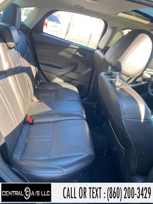 Used Ford Focus 4dr Sdn SE 2013 | Central A/S LLC. East Windsor, Connecticut Used Ford Focus 4dr Sdn SE 2013 | Central A/S LLC. East Windsor, Connecticut