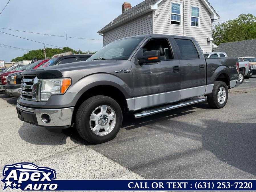 2011 Ford F-150 2WD SuperCrew 145" XLT, available for sale in Selden, New York | Apex Auto. Selden, New York