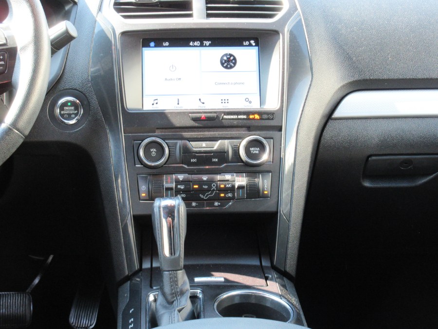 2017 Ford Explorer XLT 4WD, available for sale in Linden, New Jersey | Route 27 Auto Mall. Linden, New Jersey 2017 Ford Explorer XLT 4WD, available for sale in Linden, New Jersey | Route 27 Auto Mall. Linden, New Jersey