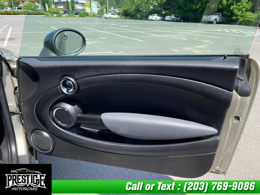 Used MINI Cooper Hardtop 2dr Cpe 2010 | J&J Auto Sales & Repairs llc DBA Prestige Motorcar. Oakville, Connecticut Used MINI Cooper Hardtop 2dr Cpe 2010 | J&J Auto Sales & Repairs llc DBA Prestige Motorcar. Oakville, Connecticut