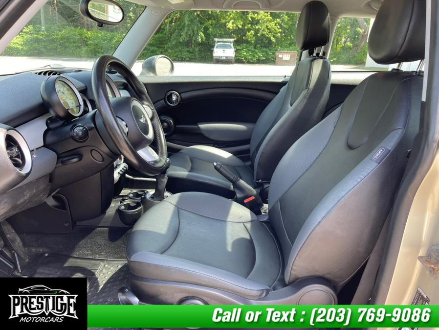 Used MINI Cooper Hardtop 2dr Cpe 2010 | J&J Auto Sales & Repairs llc DBA Prestige Motorcar. Oakville, Connecticut Used MINI Cooper Hardtop 2dr Cpe 2010 | J&J Auto Sales & Repairs llc DBA Prestige Motorcar. Oakville, Connecticut