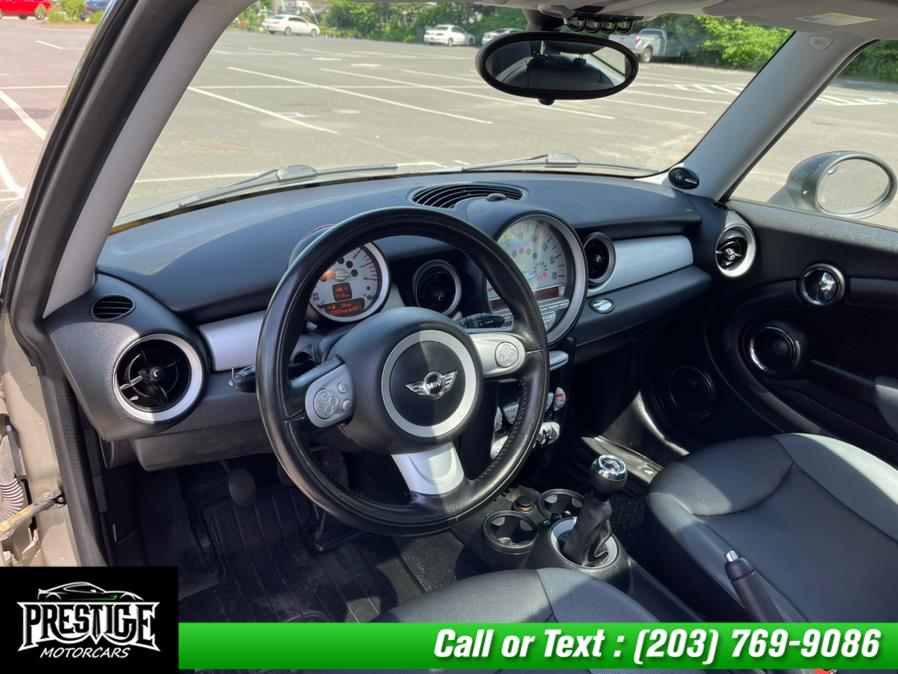 Used MINI Cooper Hardtop 2dr Cpe 2010 | J&J Auto Sales & Repairs llc DBA Prestige Motorcar. Oakville, Connecticut Used MINI Cooper Hardtop 2dr Cpe 2010 | J&J Auto Sales & Repairs llc DBA Prestige Motorcar. Oakville, Connecticut