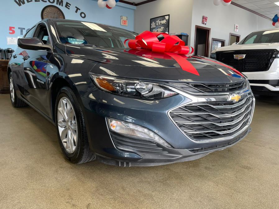 Used Chevrolet Malibu 4dr Sdn LT 2020 | 5 Towns Drive. Inwood, New York Used Chevrolet Malibu 4dr Sdn LT 2020 | 5 Towns Drive. Inwood, New York