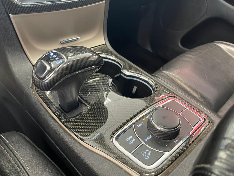2014 Jeep Grand Cherokee 4WD 4dr Limited, available for sale in Inwood, New York | 5 Towns Drive. Inwood, New York 2014 Jeep Grand Cherokee 4WD 4dr Limited, available for sale in Inwood, New York | 5 Towns Drive. Inwood, New York