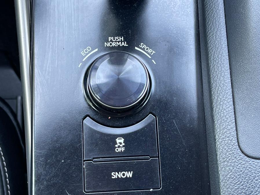2014 Lexus IS 350 4dr Sdn AWD, available for sale in Newark, New Jersey | Champion Auto Sales. Newark, New Jersey 2014 Lexus IS 350 4dr Sdn AWD, available for sale in Newark, New Jersey | Champion Auto Sales. Newark, New Jersey