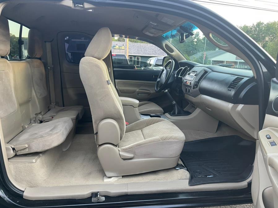 Used Toyota Tacoma 4WD Access V6 MT (Natl) 2010 | Lava Motors 2 Inc. Canton, Connecticut Used Toyota Tacoma 4WD Access V6 MT (Natl) 2010 | Lava Motors 2 Inc. Canton, Connecticut