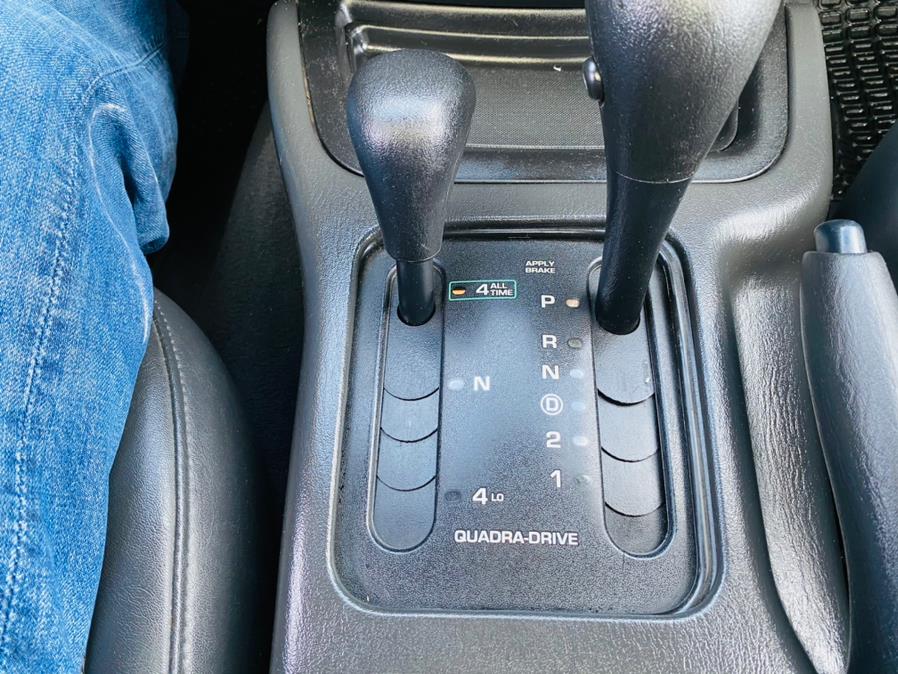 2003 Jeep Grand Cherokee 4dr Limited 4WD, available for sale in New Britain, Connecticut | Supreme Automotive. New Britain, Connecticut 2003 Jeep Grand Cherokee 4dr Limited 4WD, available for sale in New Britain, Connecticut | Supreme Automotive. New Britain, Connecticut
