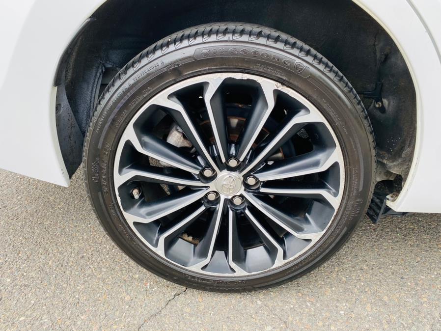 Used Toyota Corolla 4dr Sdn CVT S (Natl) 2015 | Supreme Automotive. New Britain, Connecticut Used Toyota Corolla 4dr Sdn CVT S (Natl) 2015 | Supreme Automotive. New Britain, Connecticut