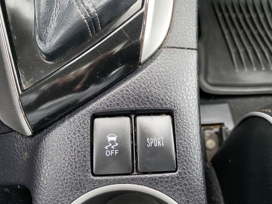 Used Toyota Corolla 4dr Sdn CVT S (Natl) 2015 | Supreme Automotive. New Britain, Connecticut Used Toyota Corolla 4dr Sdn CVT S (Natl) 2015 | Supreme Automotive. New Britain, Connecticut