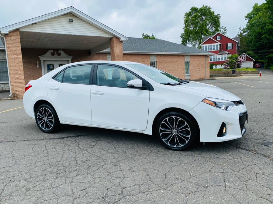 Used Toyota Corolla 4dr Sdn CVT S (Natl) 2015 | Supreme Automotive. New Britain, Connecticut Used Toyota Corolla 4dr Sdn CVT S (Natl) 2015 | Supreme Automotive. New Britain, Connecticut