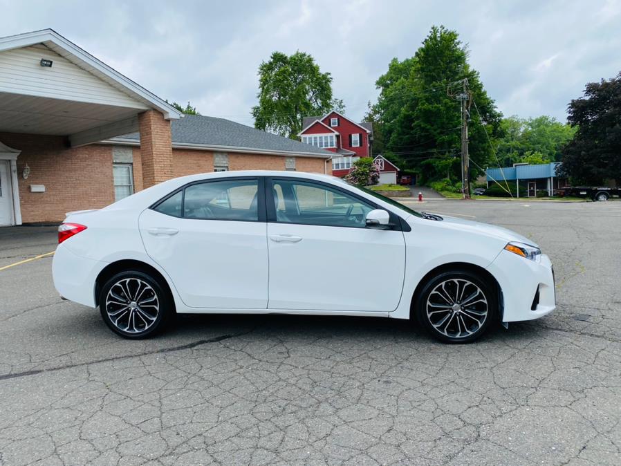 Used Toyota Corolla 4dr Sdn CVT S (Natl) 2015 | Supreme Automotive. New Britain, Connecticut Used Toyota Corolla 4dr Sdn CVT S (Natl) 2015 | Supreme Automotive. New Britain, Connecticut