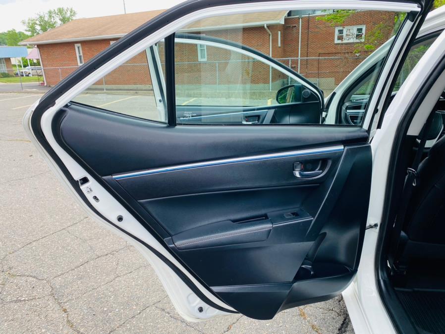 Used Toyota Corolla 4dr Sdn CVT S (Natl) 2015 | Supreme Automotive. New Britain, Connecticut Used Toyota Corolla 4dr Sdn CVT S (Natl) 2015 | Supreme Automotive. New Britain, Connecticut