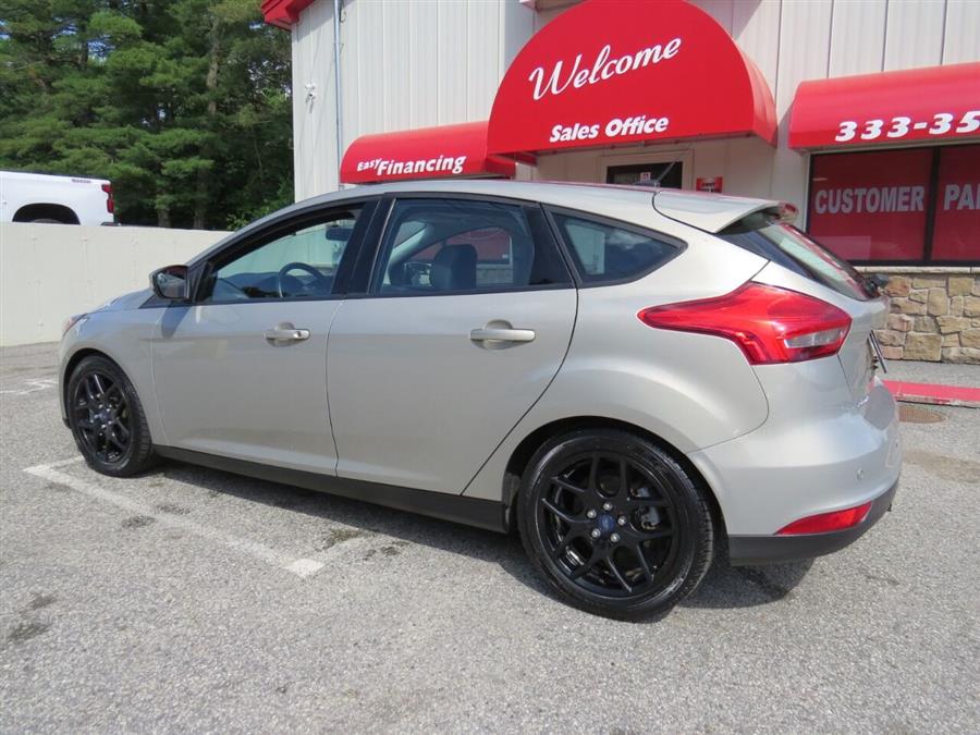 Used Ford Focus SE 4dr Hatchback 2016 | Lake City Exports Inc. Auburn, Maine Used Ford Focus SE 4dr Hatchback 2016 | Lake City Exports Inc. Auburn, Maine