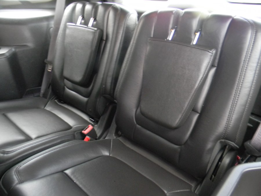 Used Ford Explorer 4WD 4dr XLT 2014 | M&M Vehicles Inc dba Central Motors. Southborough, Massachusetts Used Ford Explorer 4WD 4dr XLT 2014 | M&M Vehicles Inc dba Central Motors. Southborough, Massachusetts