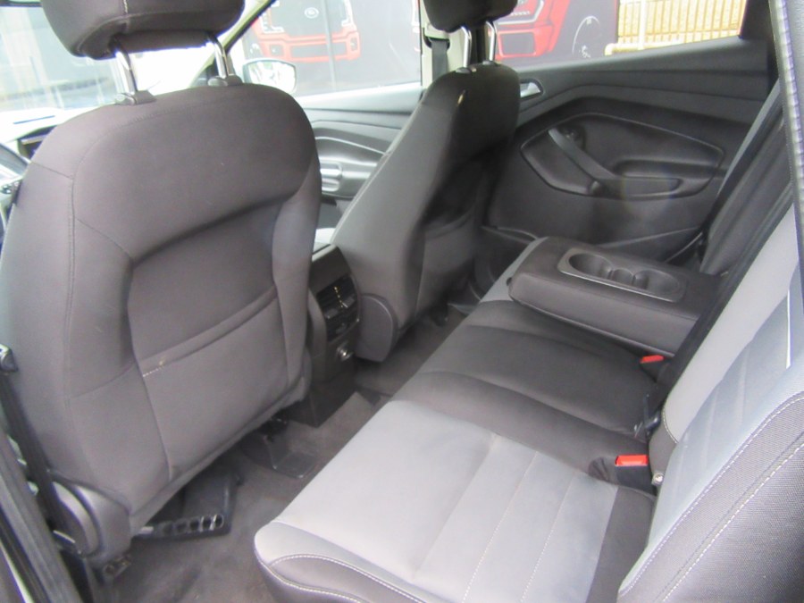 2013 Ford Escape 4WD 4dr SE, available for sale in Little Ferry, New Jersey | Royalty Auto Sales. Little Ferry, New Jersey 2013 Ford Escape 4WD 4dr SE, available for sale in Little Ferry, New Jersey | Royalty Auto Sales. Little Ferry, New Jersey