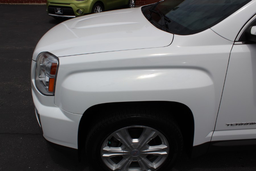 Used GMC Terrain FWD 4dr SLE w/SLE-2 2017 | Car Tec Enterprise Leasing & Sales LLC. Deer Park, New York Used GMC Terrain FWD 4dr SLE w/SLE-2 2017 | Car Tec Enterprise Leasing & Sales LLC. Deer Park, New York