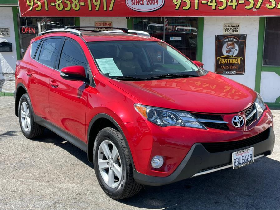 Used Toyota RAV4 FWD 4dr XLE (Natl) 2014 | Green Light Auto. Corona, California Used Toyota RAV4 FWD 4dr XLE (Natl) 2014 | Green Light Auto. Corona, California