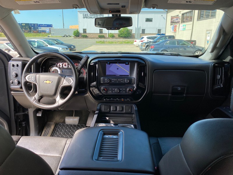 Used Chevrolet Silverado 1500 4WD Crew Cab 143.5" LTZ w/1LZ 2017 | Union Street Auto Sales. West Springfield, Massachusetts Used Chevrolet Silverado 1500 4WD Crew Cab 143.5" LTZ w/1LZ 2017 | Union Street Auto Sales. West Springfield, Massachusetts