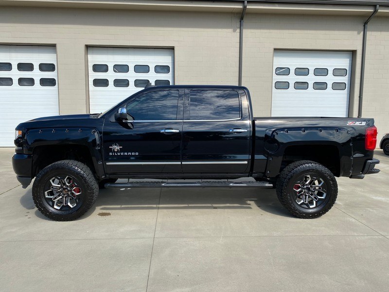 Used Chevrolet Silverado 1500 4WD Crew Cab 143.5" LTZ w/1LZ 2017 | Union Street Auto Sales. West Springfield, Massachusetts Used Chevrolet Silverado 1500 4WD Crew Cab 143.5" LTZ w/1LZ 2017 | Union Street Auto Sales. West Springfield, Massachusetts